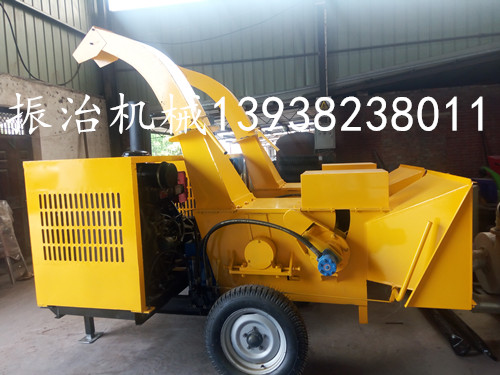 新型樹(shù)枝粉碎機